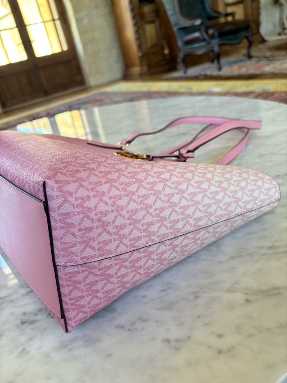 Michael Kors Pink Ombre Signature Tote with Wristlet - Picture 11 of 14